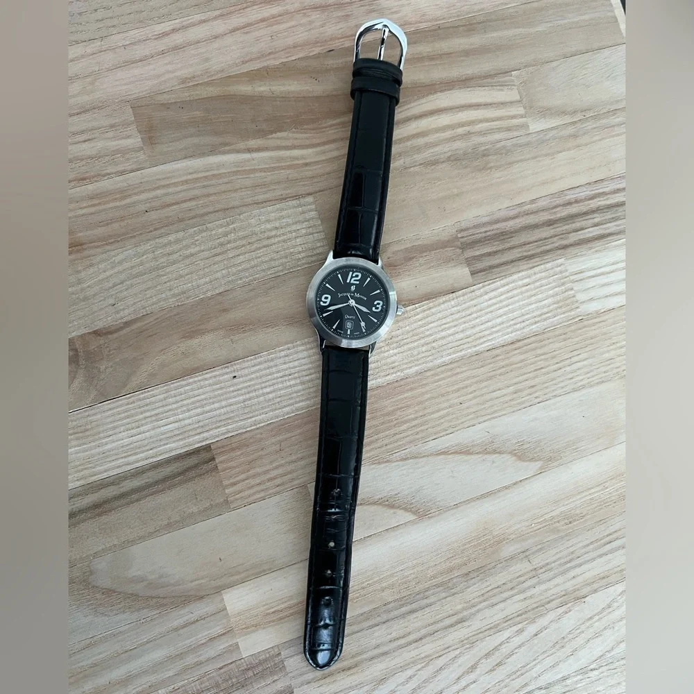 Jacques Du Manoir Ladies Watch Rare Black Leather Strap Date Window Quartz
